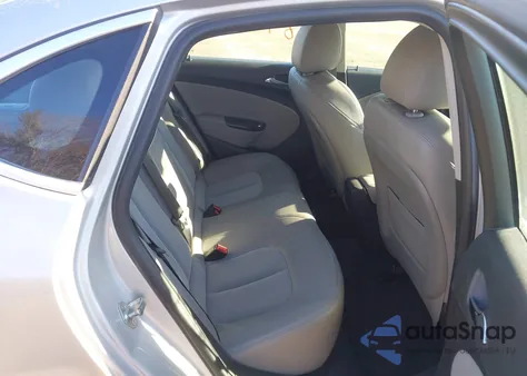 2014 Buick Verano Convenience Group z USA, uszkodzony, nr VIN 1G4PR5SK8E4230039